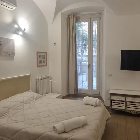 La Casetta Di Ely 4* Rom