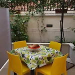 La Casetta Di Ely Bed and Breakfast Ρώμη