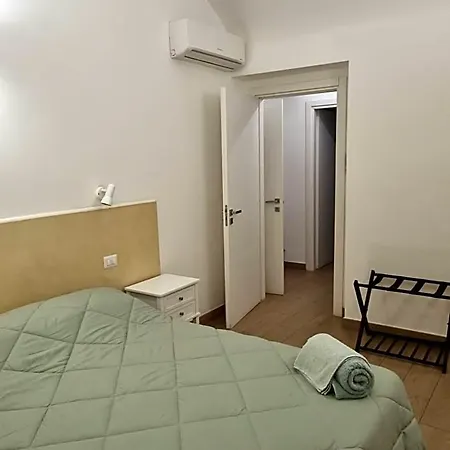 La Casetta Di Ely Bed & Breakfast