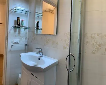 La Casetta Di Ely 4* רומא