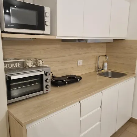 לינה וארוחת בוקר La Casetta Di Ely