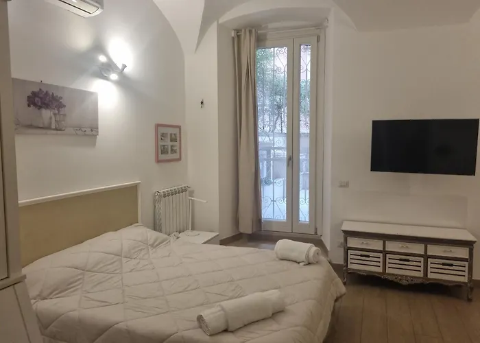 La Casetta Di Ely 4* רומא